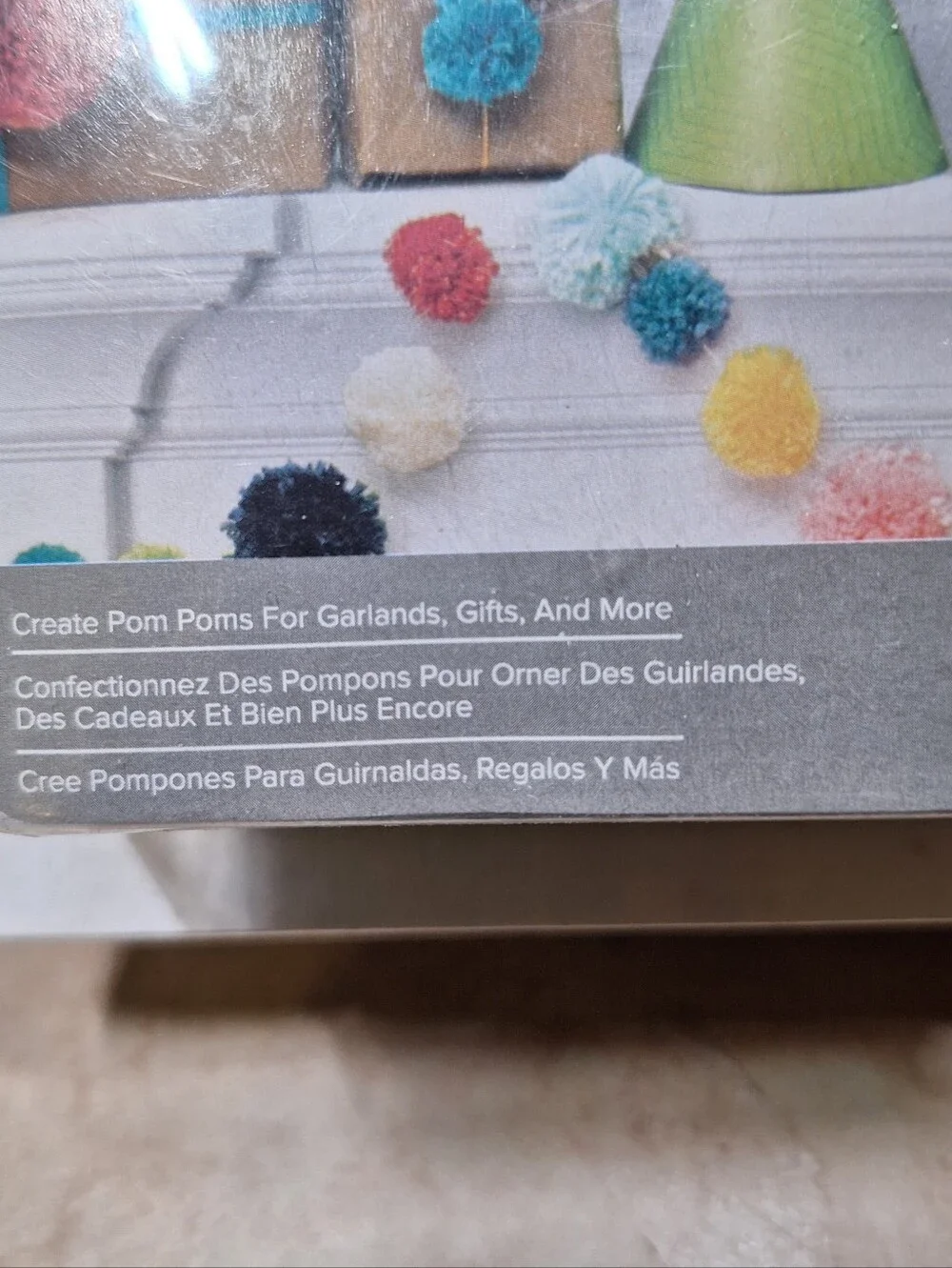 We R Memory Keepers 3-Piece Pom Pom Makers DIY Party #660788